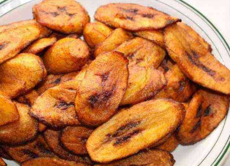 Fried plantain ( Imizuzu)
